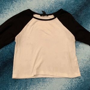 Cropped baseball tee